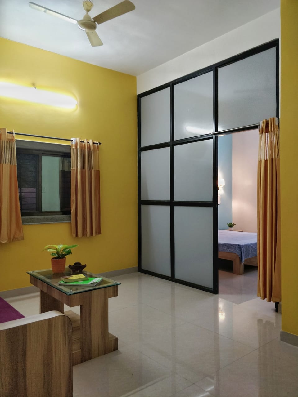 1 RK | Desk, laptop workspace, free WiFi, bed sheets