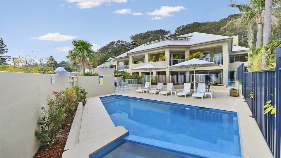 Outdoor Communal Pool