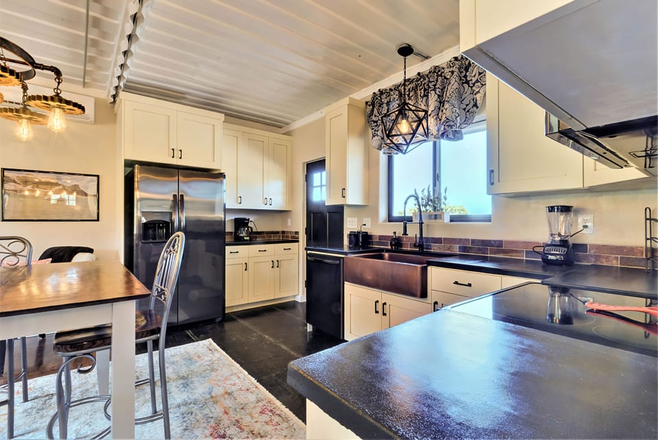 Kitchen area 