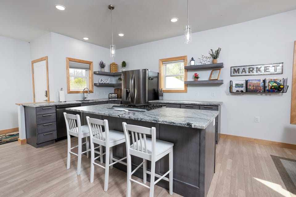 Large kitchen- fully stocked for the whole crew!