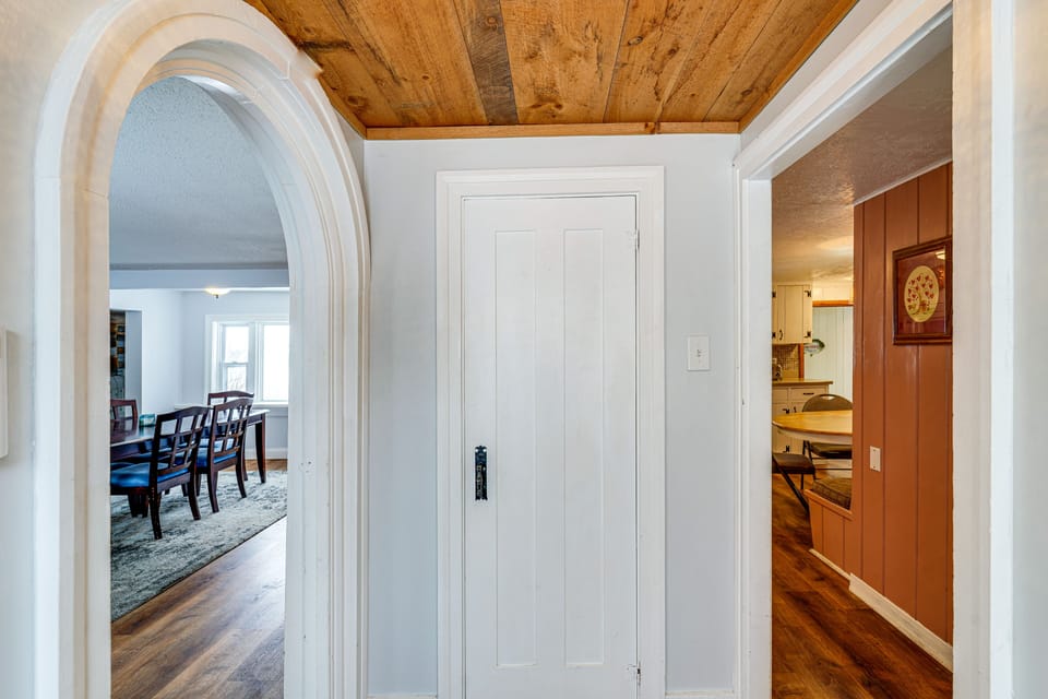 Hallway | Foyer