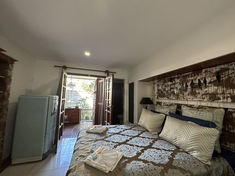 Apartamento Brasília | Egyptian cotton sheets, premium bedding, memory foam beds, minibar