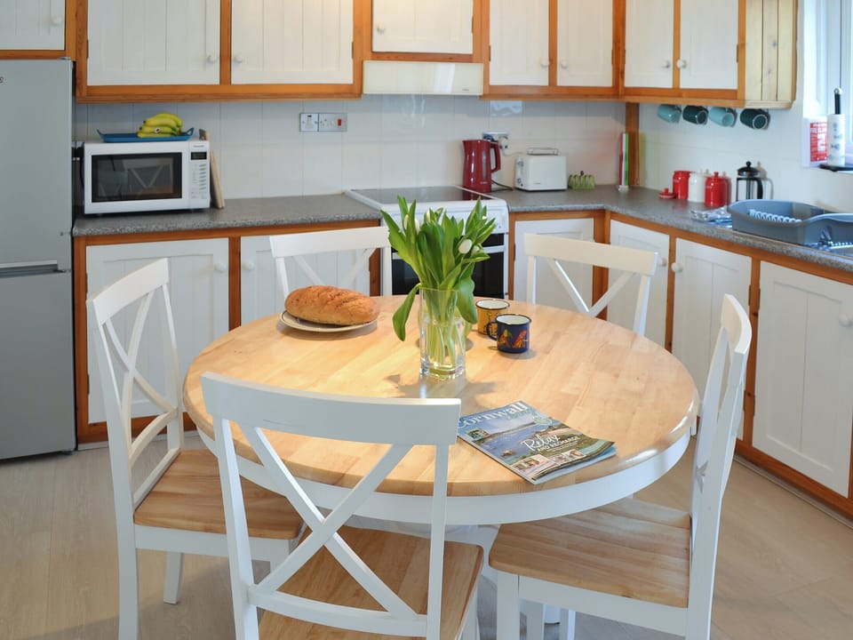 Kitchen/diner | Cobi&rsquo;s Cape Cottage, St. Just