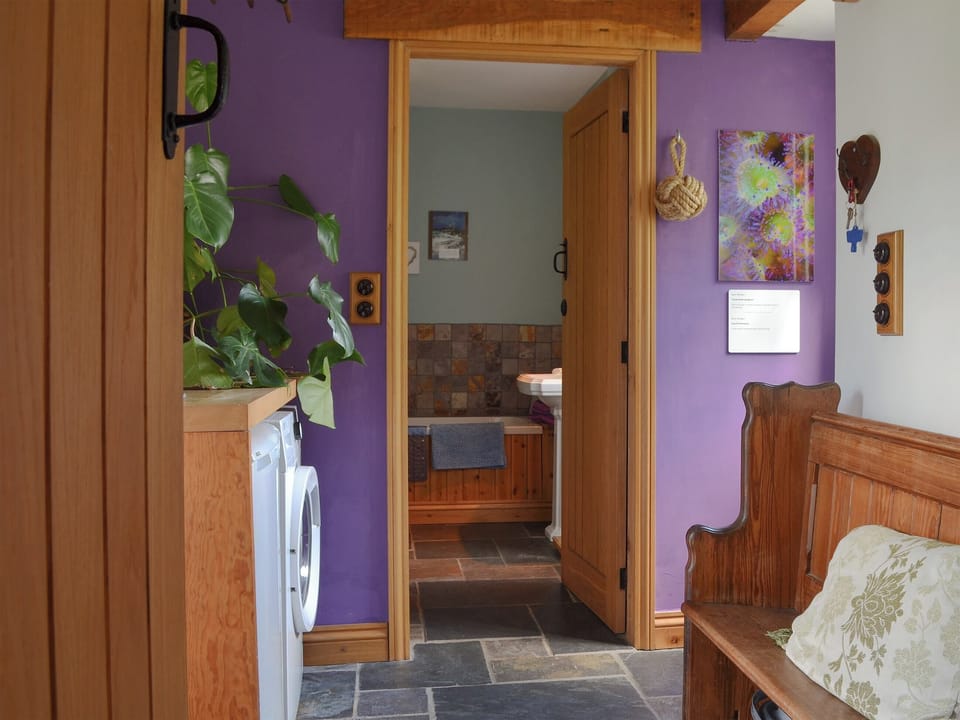 Utility room | Hen Dy Goits, Bodorgan