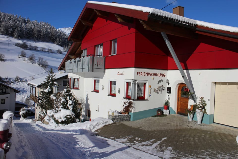 Vacation apartment 1 - Bergkastelblick - Apart Haus Leni`s Apartment in Trentino-South Tyrol
