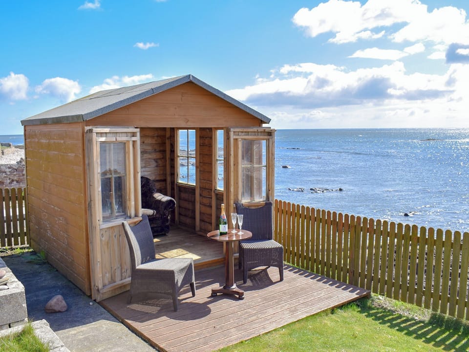 Lawned garden with Summerhouse | Seashore Retreat, Johnshaven, near Montrose