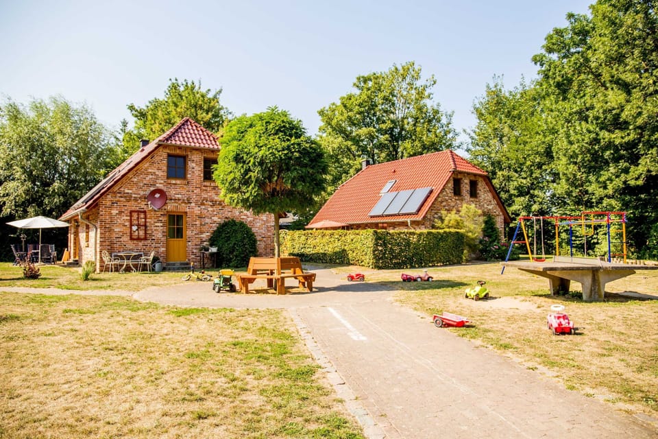 4-room country house (2) with sauna and fireplace (86m²) - Ferienhof Landhäuser Apartment in Rerik