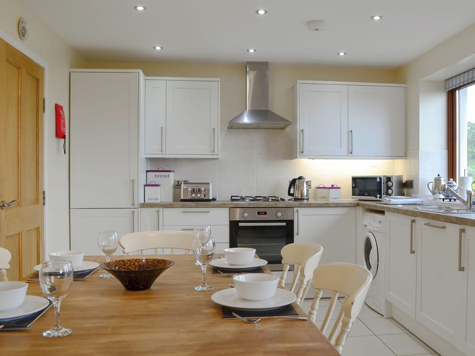 Well equipped kitchen/ dining area | Carribber Beech, Near Linlithgow