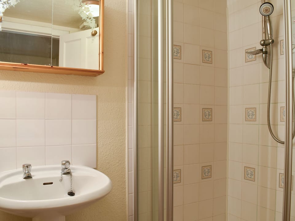 Shower room | Burnmouth, Glenprosen, By Kirriemuir