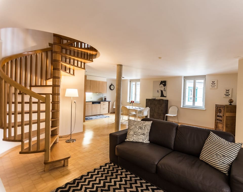 Deluxe Apartment, 2 Bedrooms (Louis de Marval) | Living room | LCD TV, heated floors