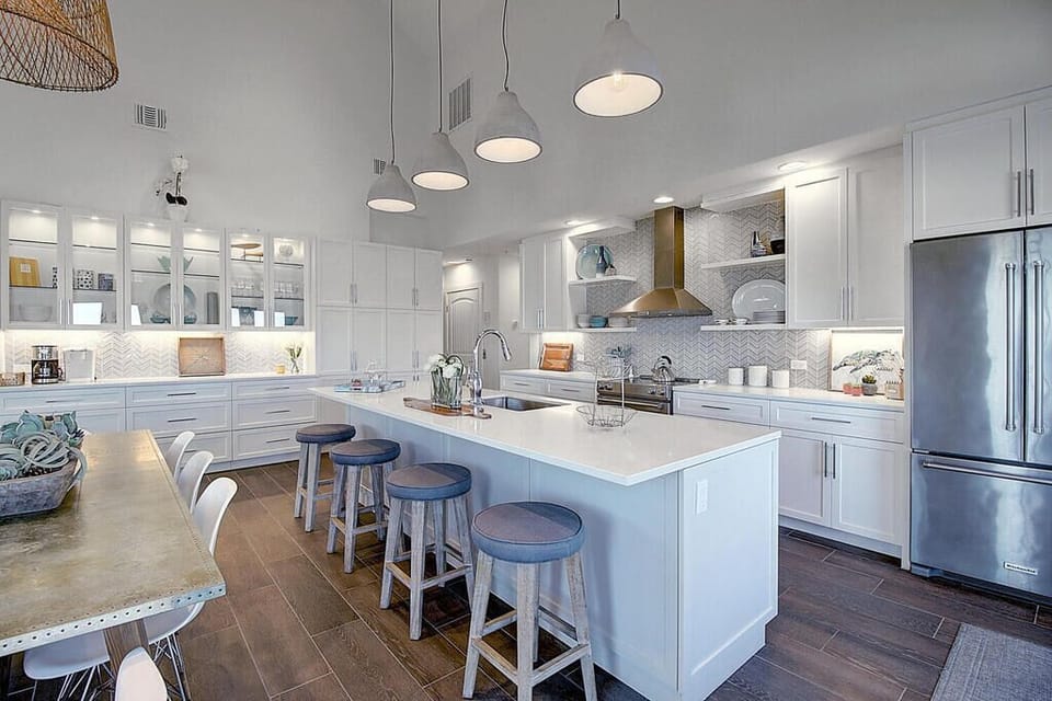 Kitchen, 3rd Floor