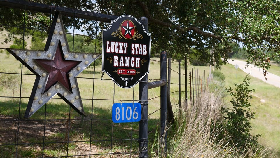 Lucky Star Ranch Guesthouse