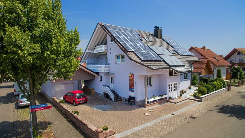 Apartment QUARTETT - Guesthouse Alba - Tickets EP+Rulantica guaranteed via Bed and Breakfast in Rust