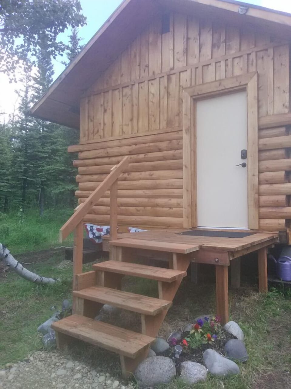 Please be advised that there are four steps leading into the cabin entrance
