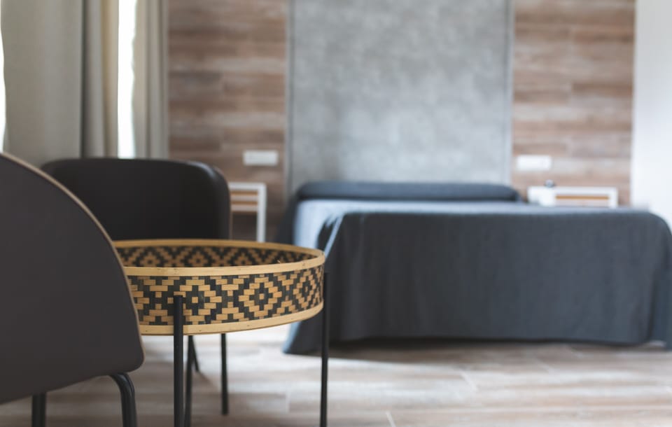 In-room safe, desk, laptop workspace, soundproofing