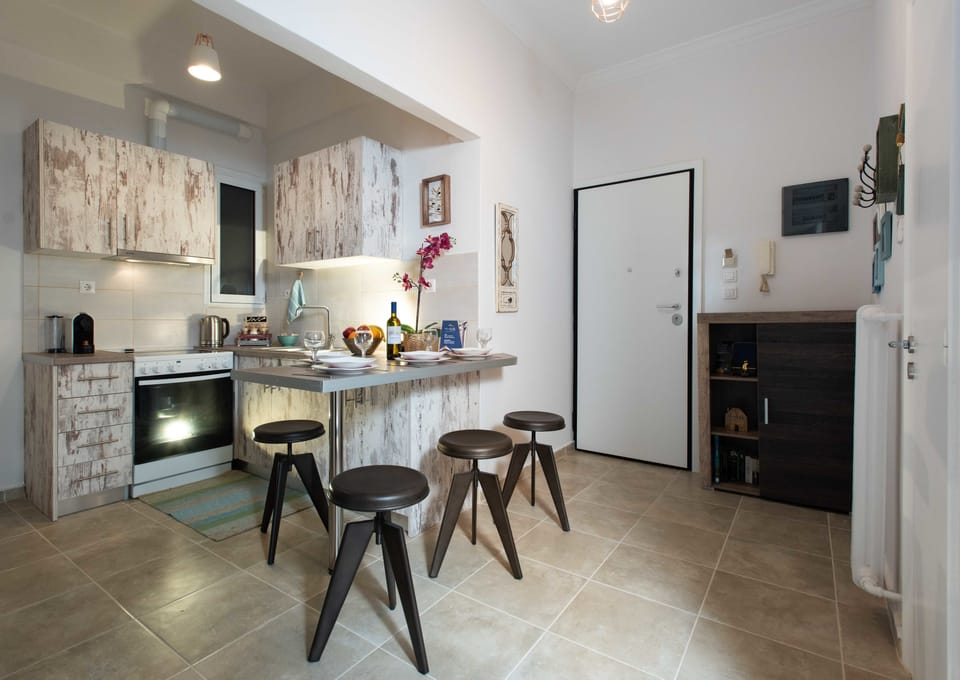 Apartment, 1 Bedroom | Living area | Smart TV