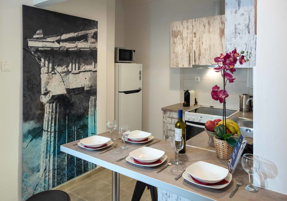 Apartment, 1 Bedroom | In-room dining