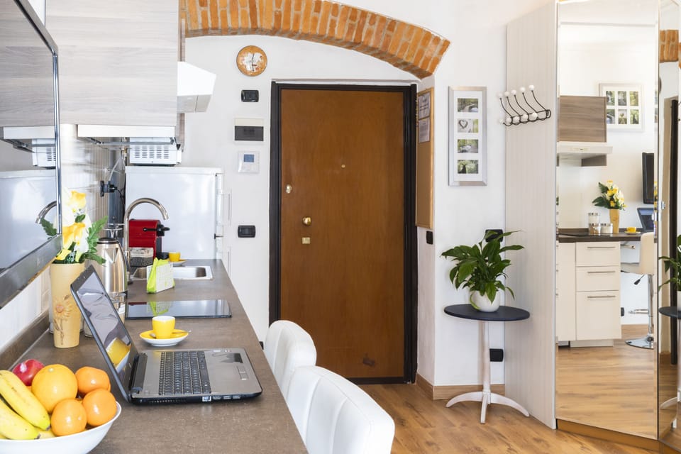 Studio | Private kitchen | Fridge, microwave, stovetop, dishwasher