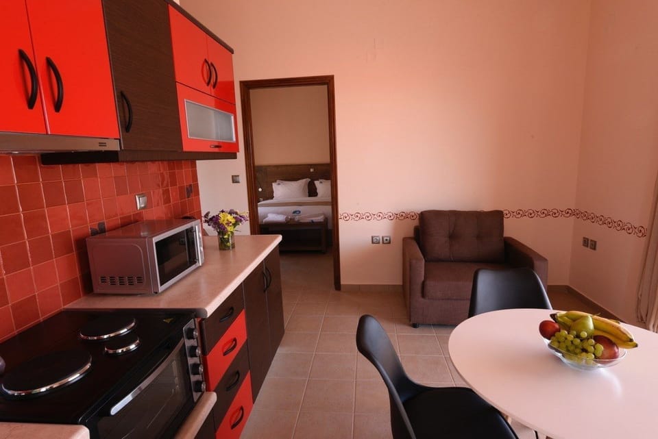 Superior Suite, Sea View | Private kitchen | Full-size fridge, electric kettle