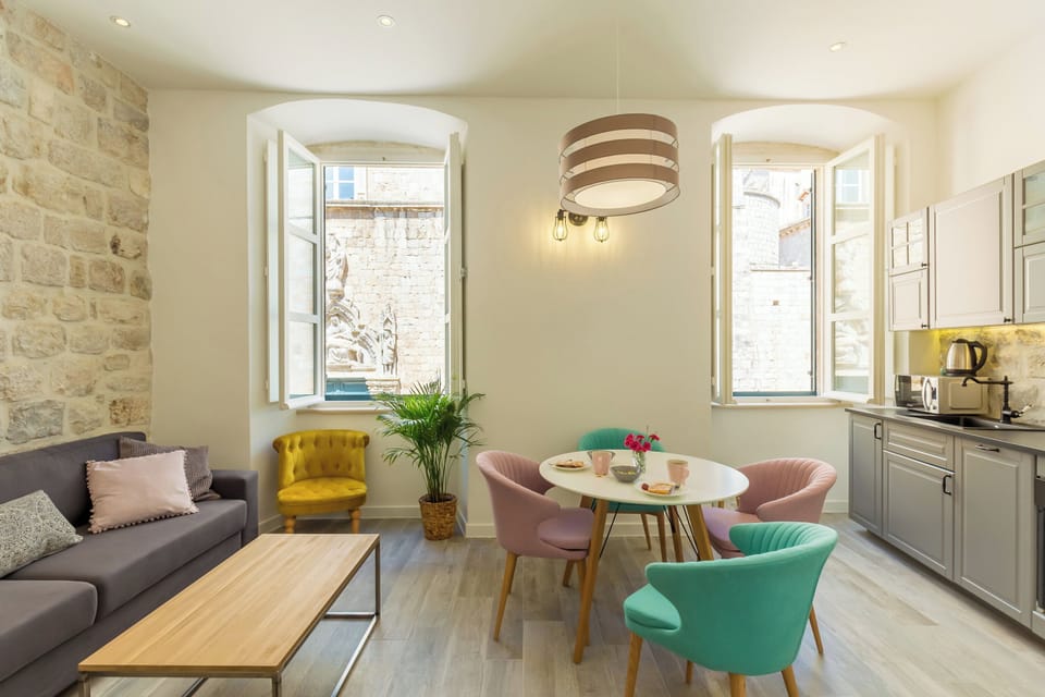 Apartment (1 Bedroom) | Front of property