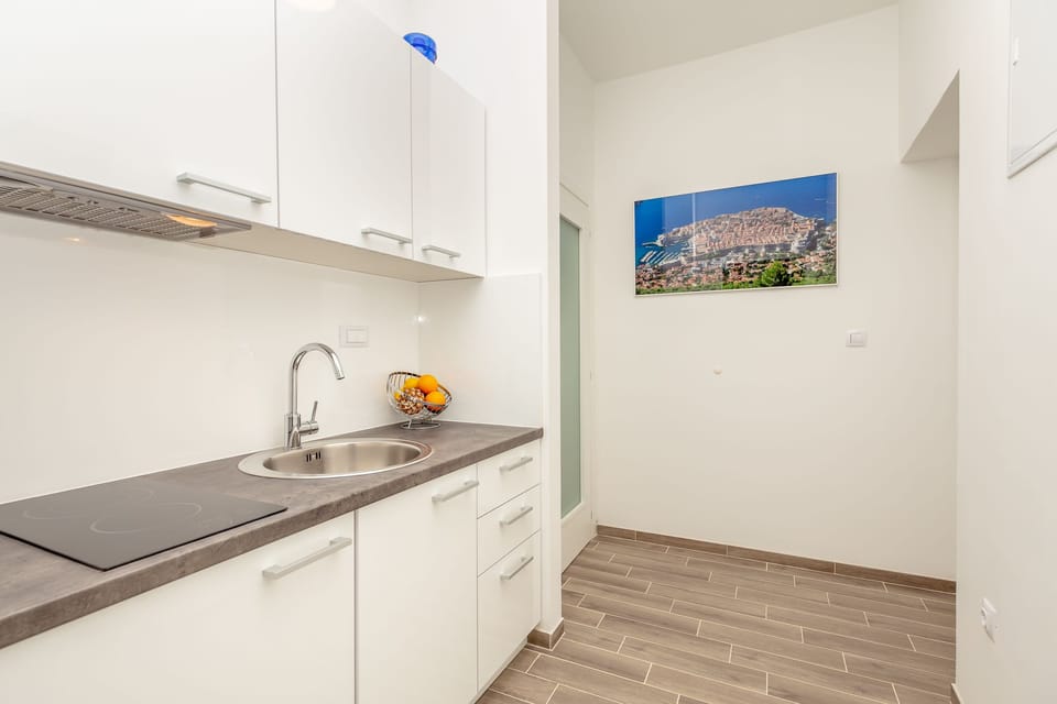 Premium Villa (3 Bedrooms) | Private kitchen | Full-size fridge, microwave, oven, stovetop