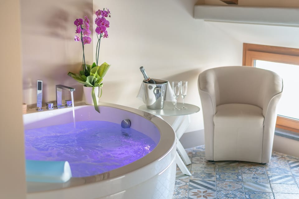 Luxury Room | Premium bedding, minibar, in-room safe, desk