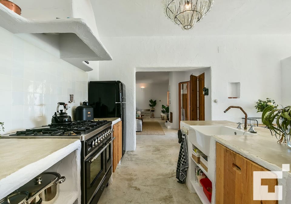 Kitchen-dining room