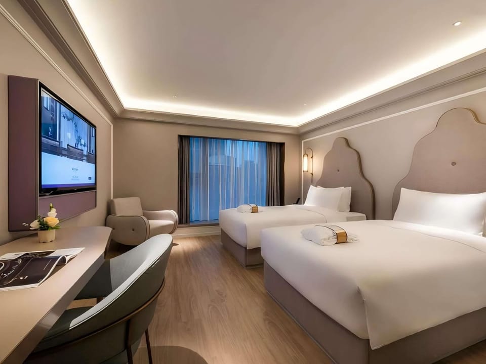 Privilege, Room, 2 Twin Beds | Minibar, WiFi (free)