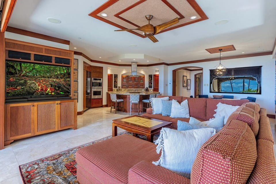 Beautiful interior design throughout the Villa