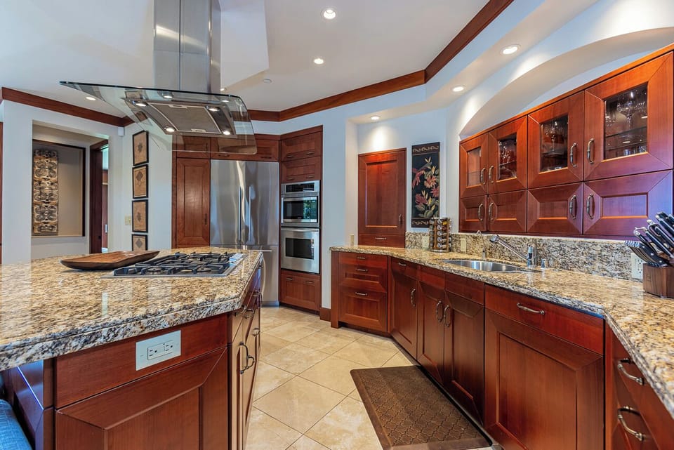 Gorgeous kitchen with high end appliances