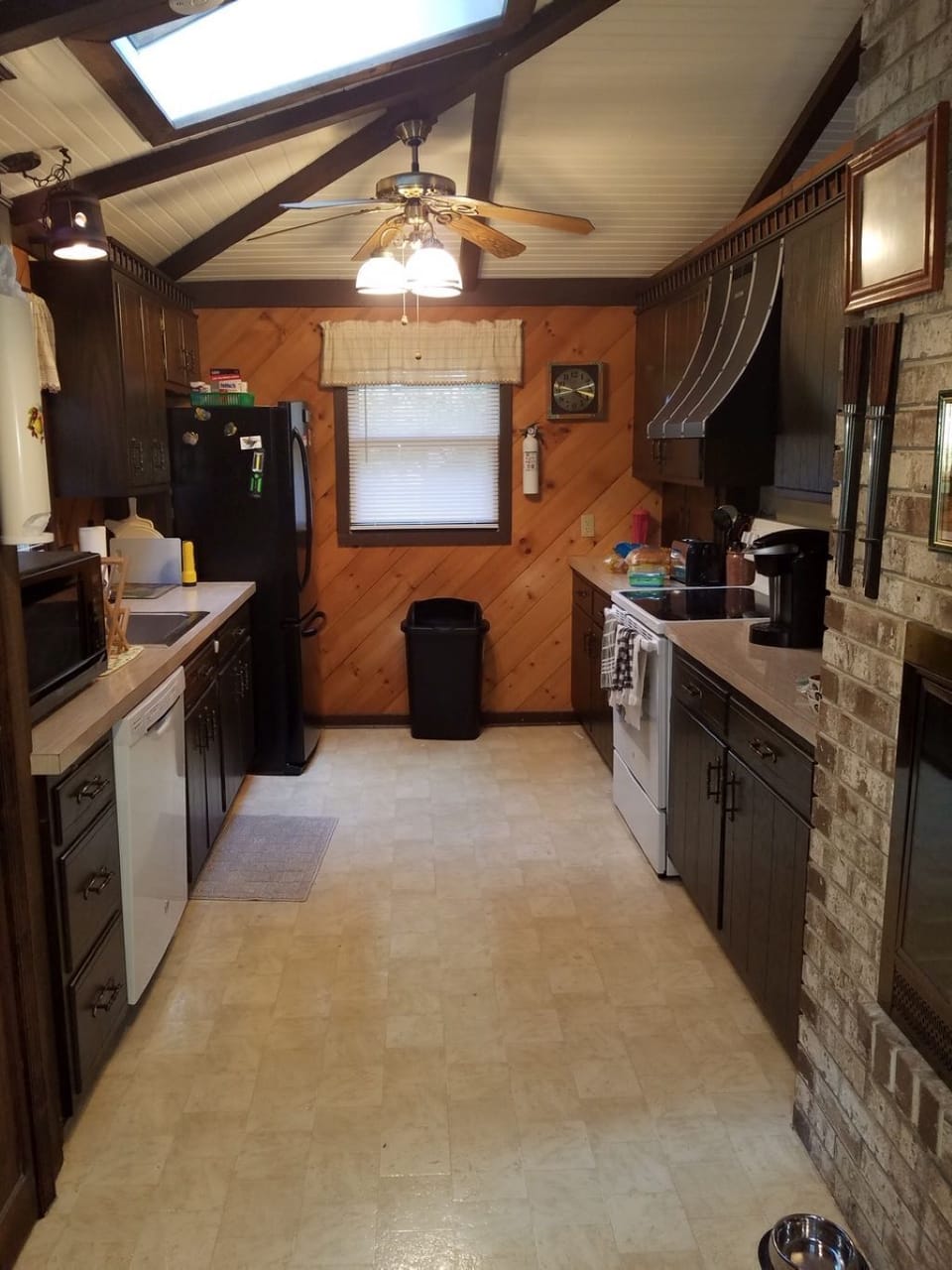 Upstairs full kitchen.