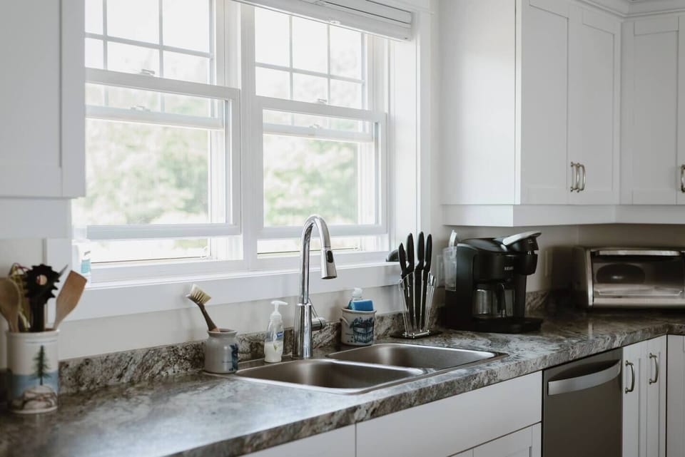 1ST FL: Well equipped kitchen.