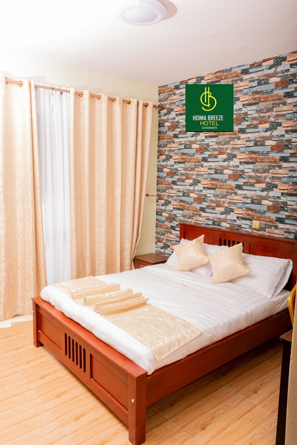 Business Double Room | Desk, blackout drapes, free WiFi, bed sheets