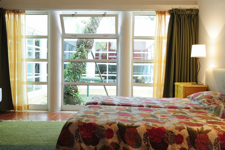 Individually decorated, free WiFi, bed sheets