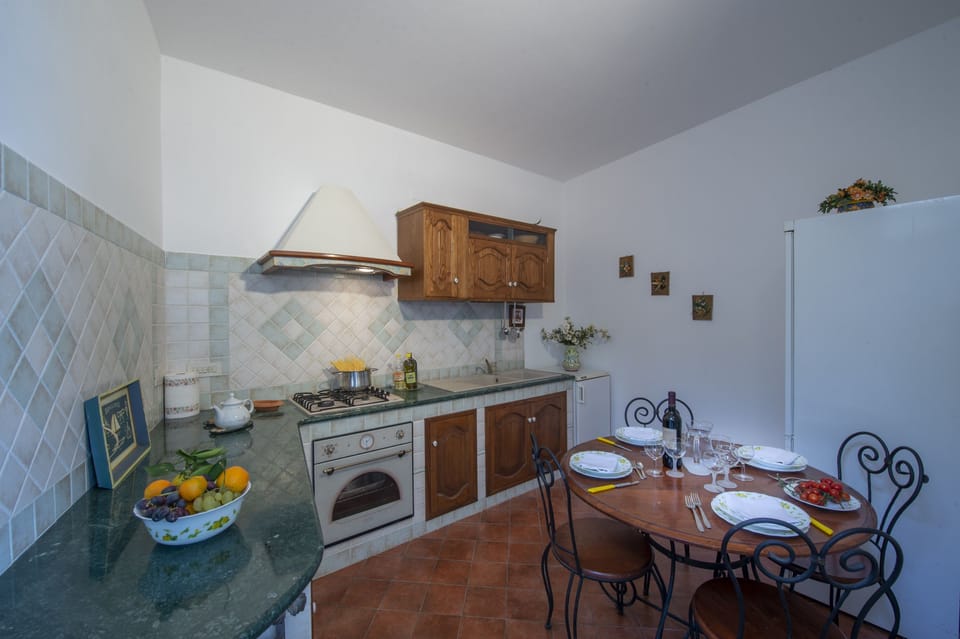 Villa, 2 Bedrooms | Private kitchen | Full-size fridge, microwave, oven, stovetop