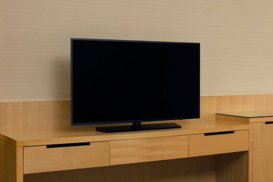 Premium bedding, free minibar items, in-room safe, desk
