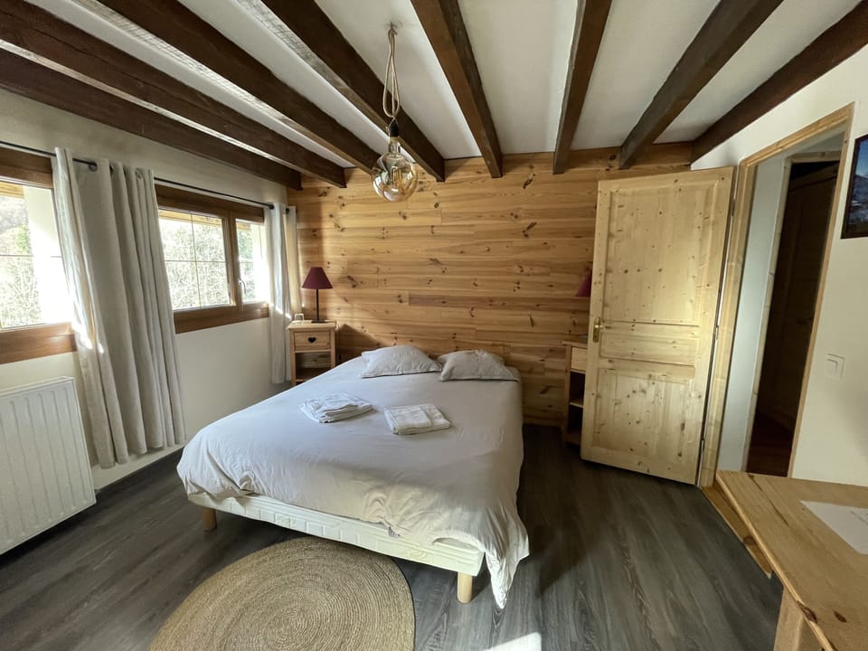 Deluxe Suite, Private Bathroom, Mountain View (3 épis gites de France)