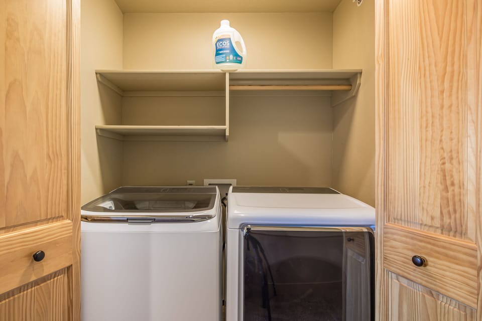 New large washing machine and dryer