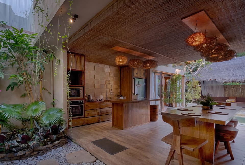 Villa, 4 Bedrooms, Pool View | Interior