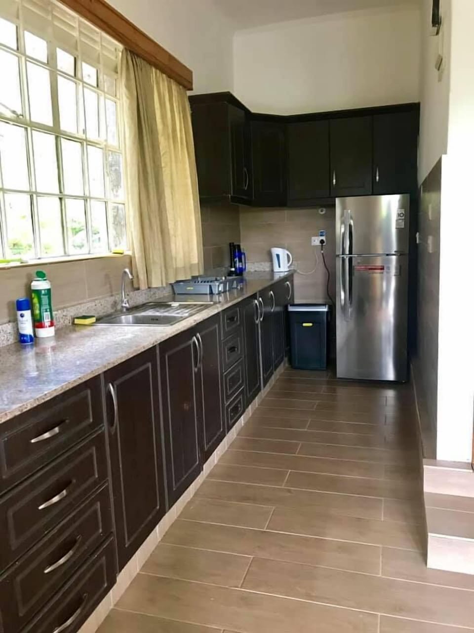 Family Room | Private kitchen | Fridge, microwave, electric kettle, cookware/dishes/utensils