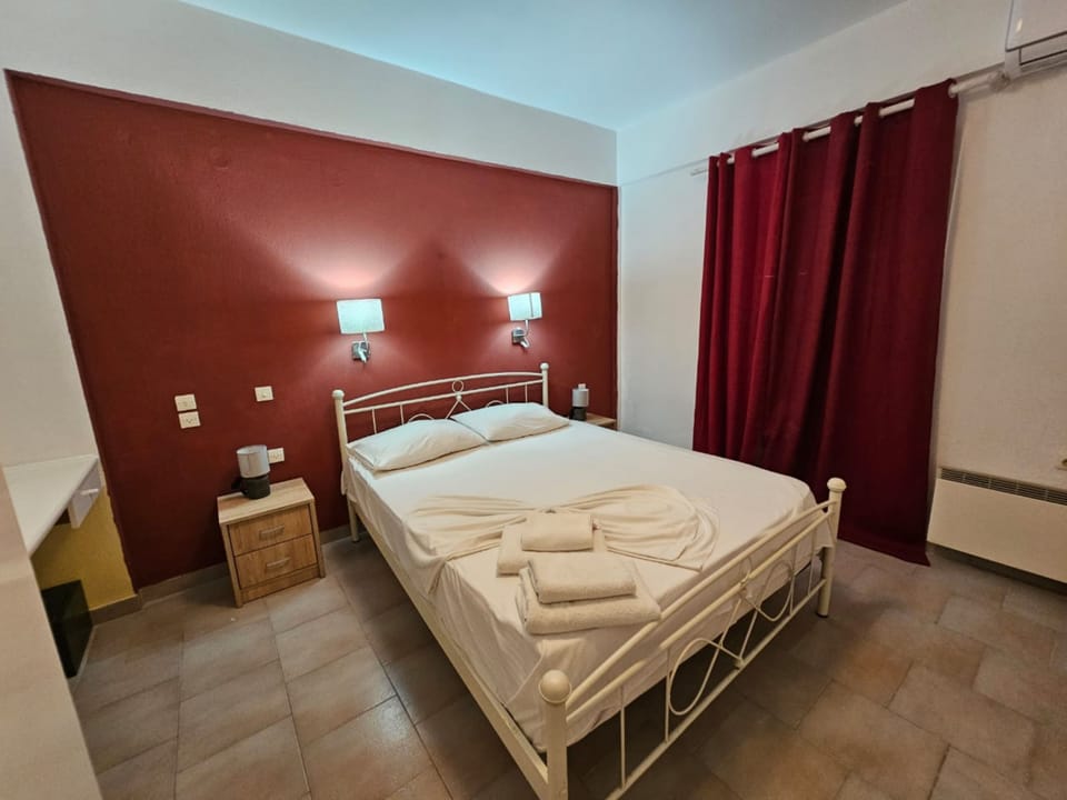 Apartment | Iron/ironing board, free WiFi, bed sheets