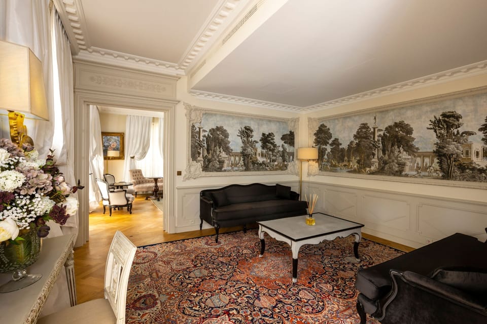 Suite | 1 bedroom, Egyptian cotton sheets, premium bedding, down comforters