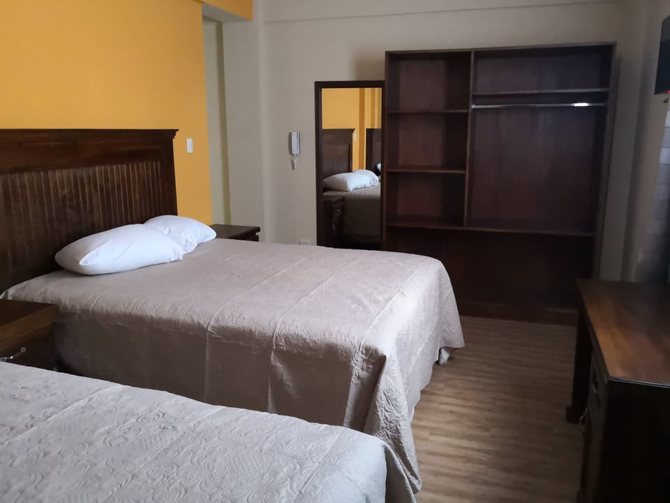 Single Room | Iron/ironing board (on request), WiFi (free), bed sheets