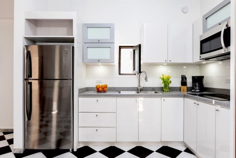 Sleek and modern kitchen