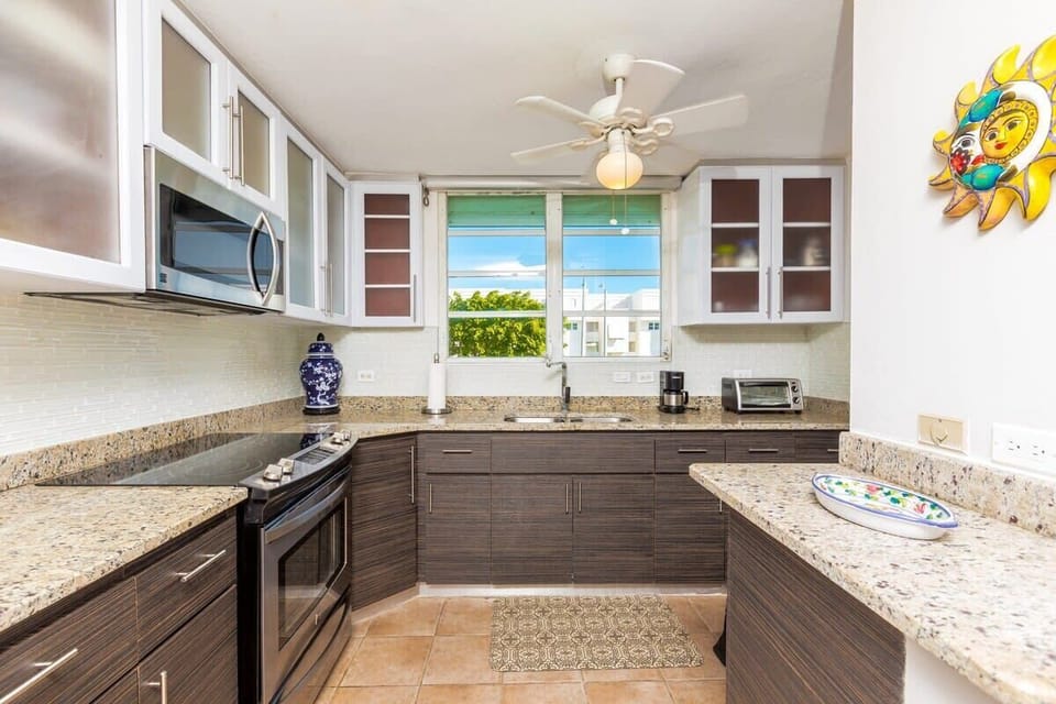 Fully equipped kitchen 