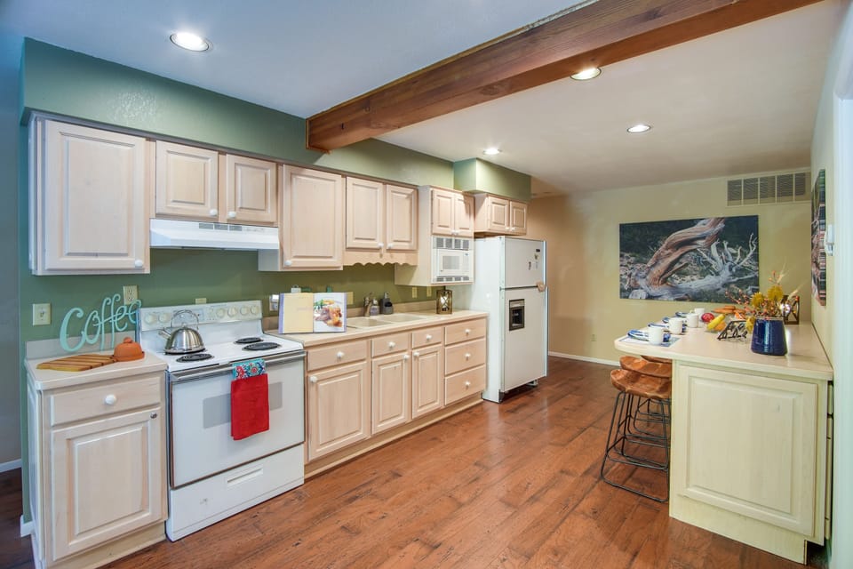 Second Kitchen | Basement