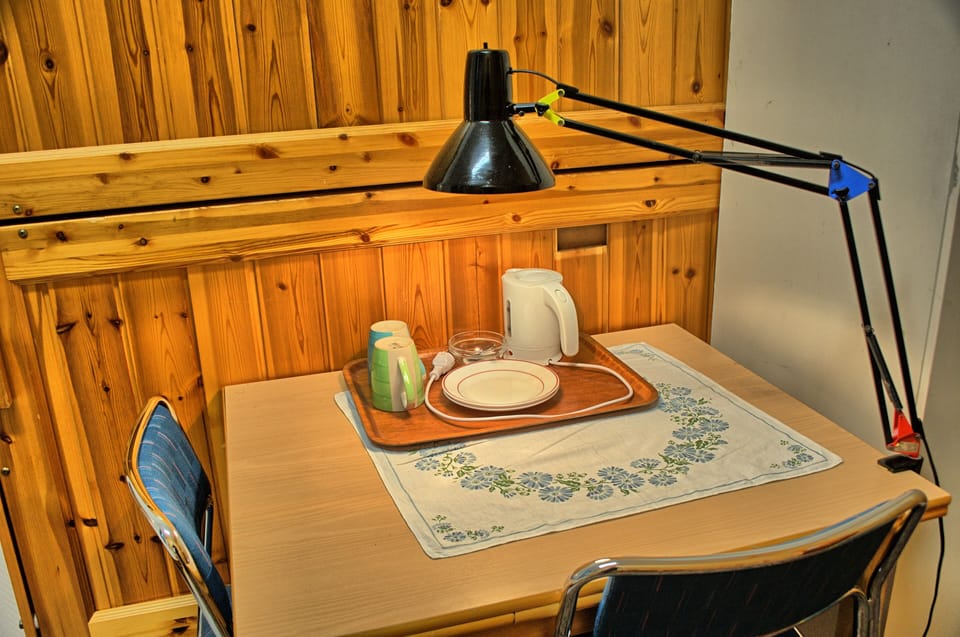 Basic Double Room | In-room safe, laptop workspace, blackout drapes, WiFi (free)