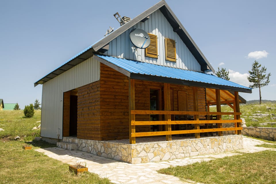 House with a blue roof? Yes, that's ours!