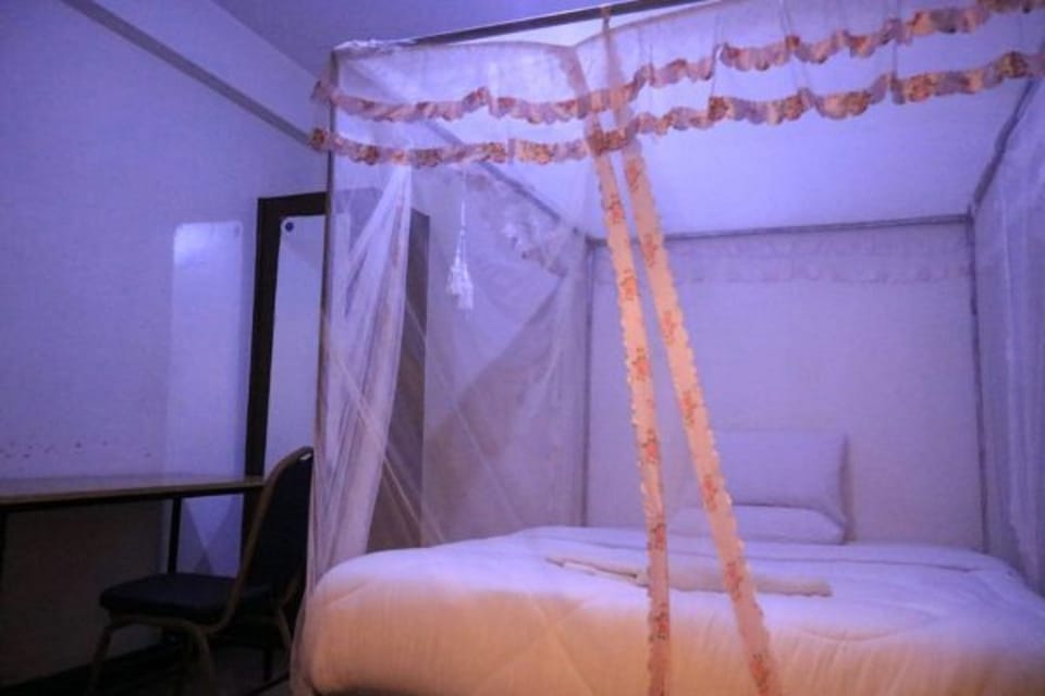 Executive Room | Premium bedding, memory foam beds, desk, WiFi (free)