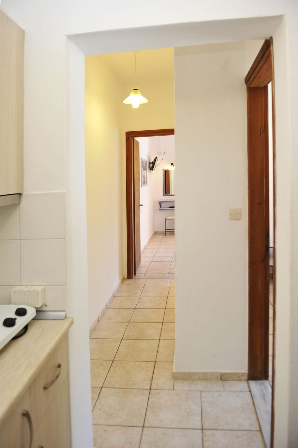 Apartment, 2 Bedrooms | Hypo-allergenic bedding, in-room safe, soundproofing